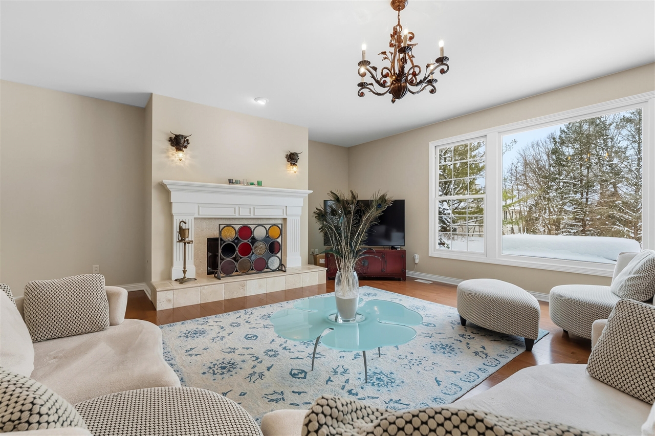 8272 Bainbridge Drive, Mattawan, MI, 49071-8402