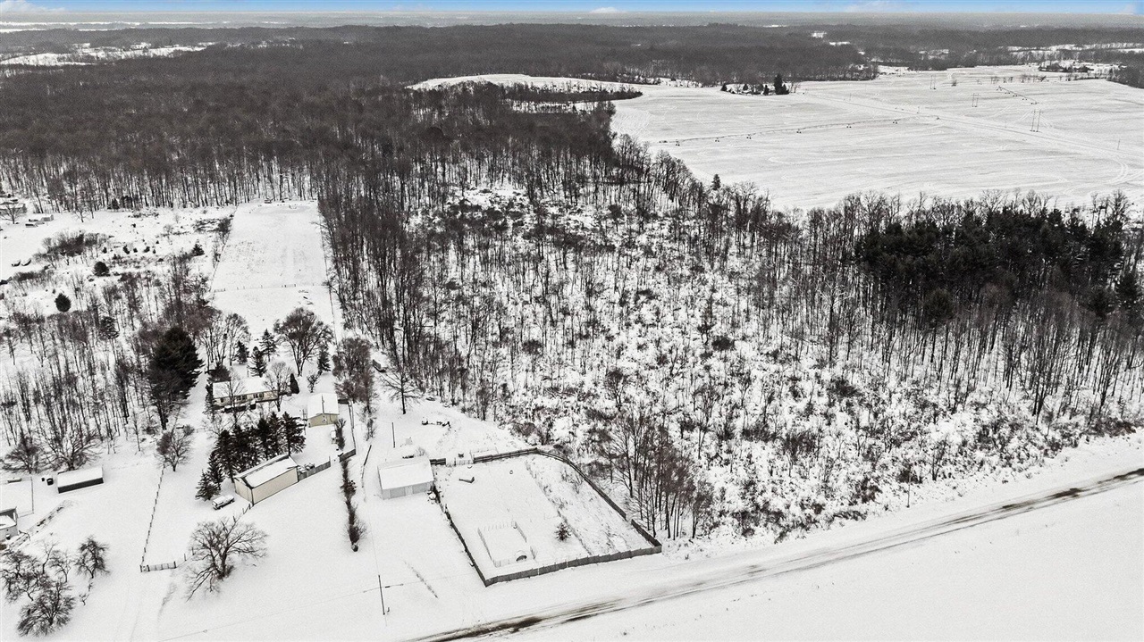 Homes for sale in Marcellus, MI | 51133 Creglow Rd, Marcellus, MI 49067 | MLS# 70512599