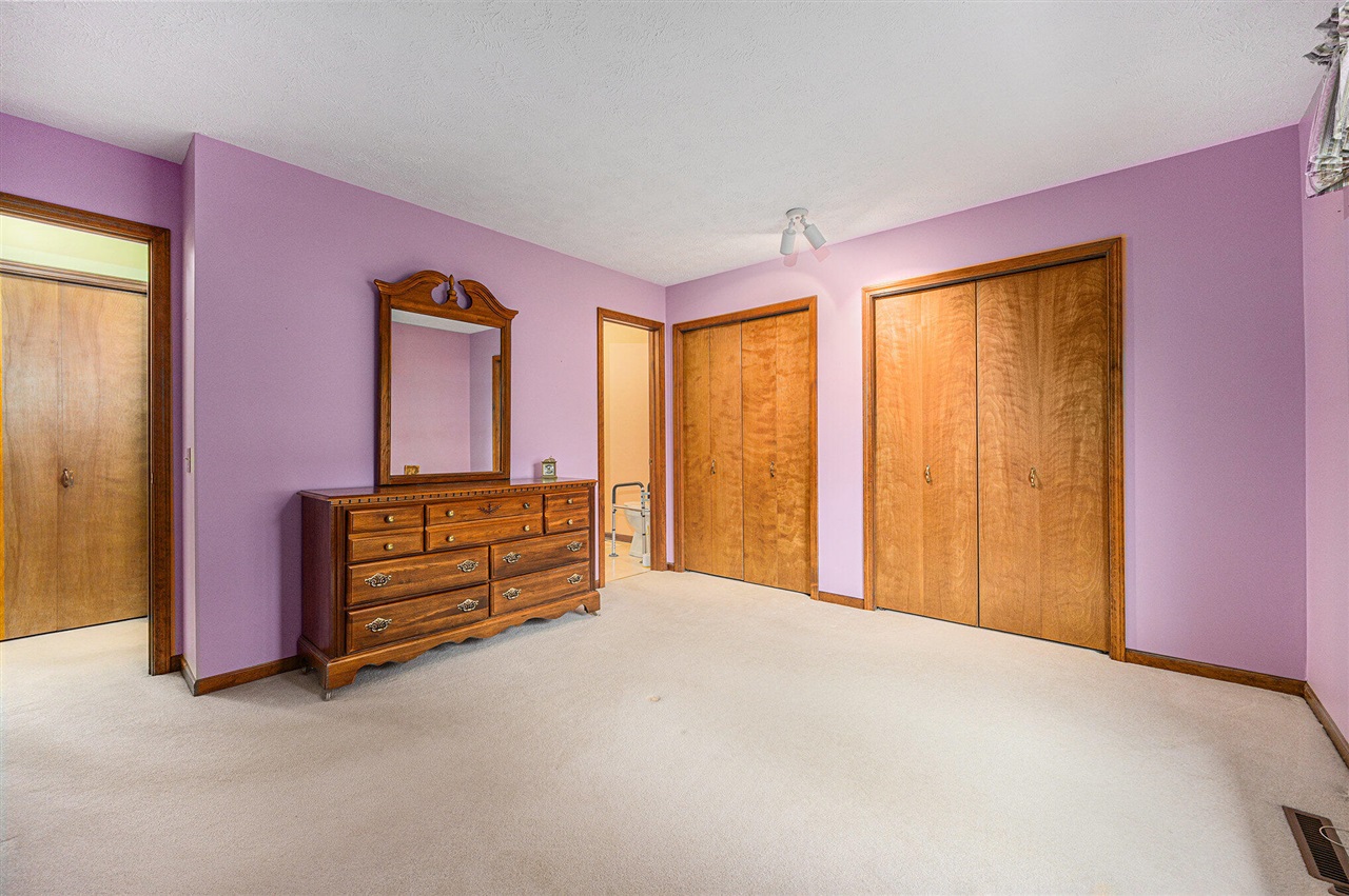 4886 Weston Avenue, Kalamazoo, MI, 49006-1370