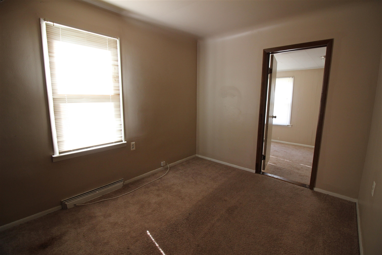 28889 Hillview Street, Roseville, MI, 48066-2515