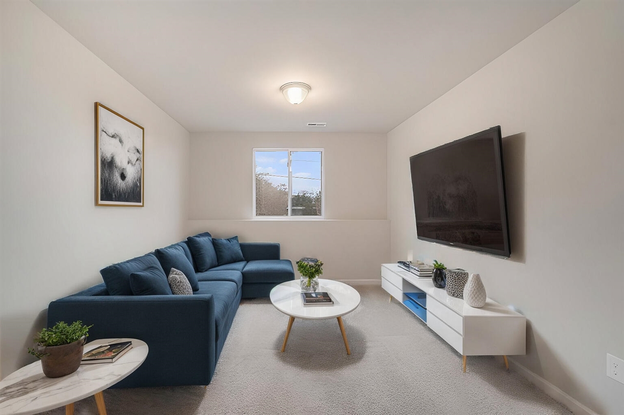 580 Manorwood Circle, Benton Harbor, MI, 49022-6447