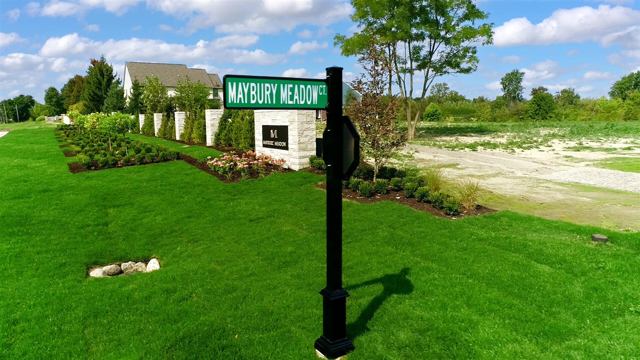 19257 Maybury Meadow Court photo 9
