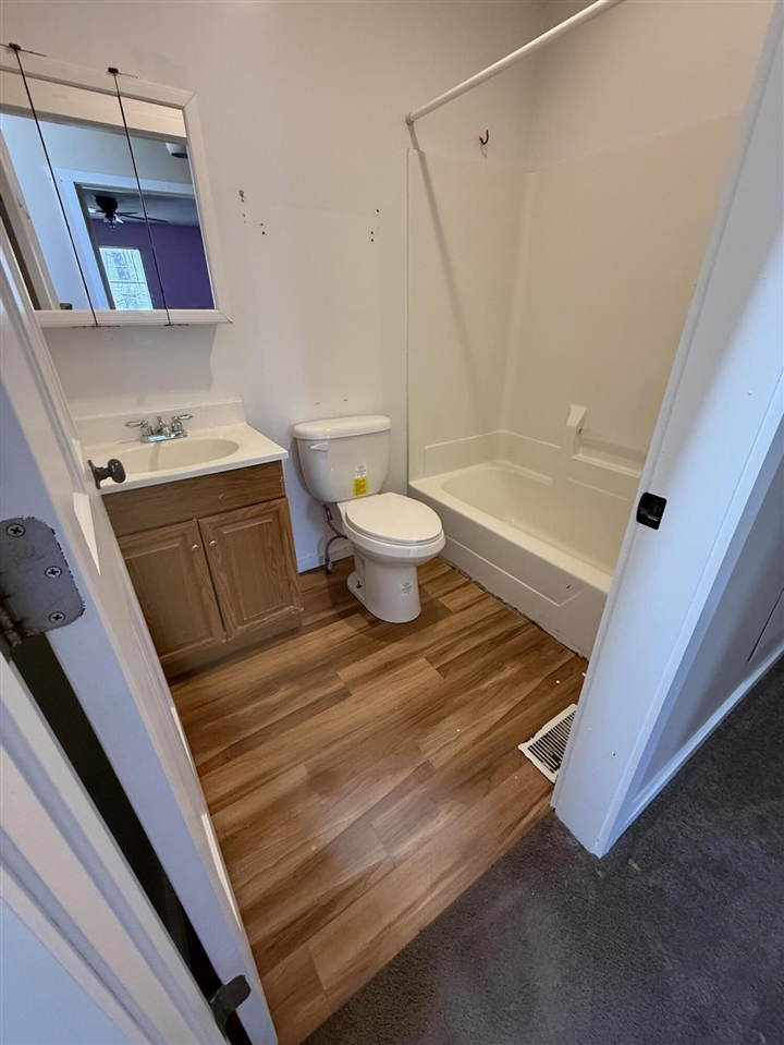 720 Ray Street, Kalamazoo, MI, 49048-1744