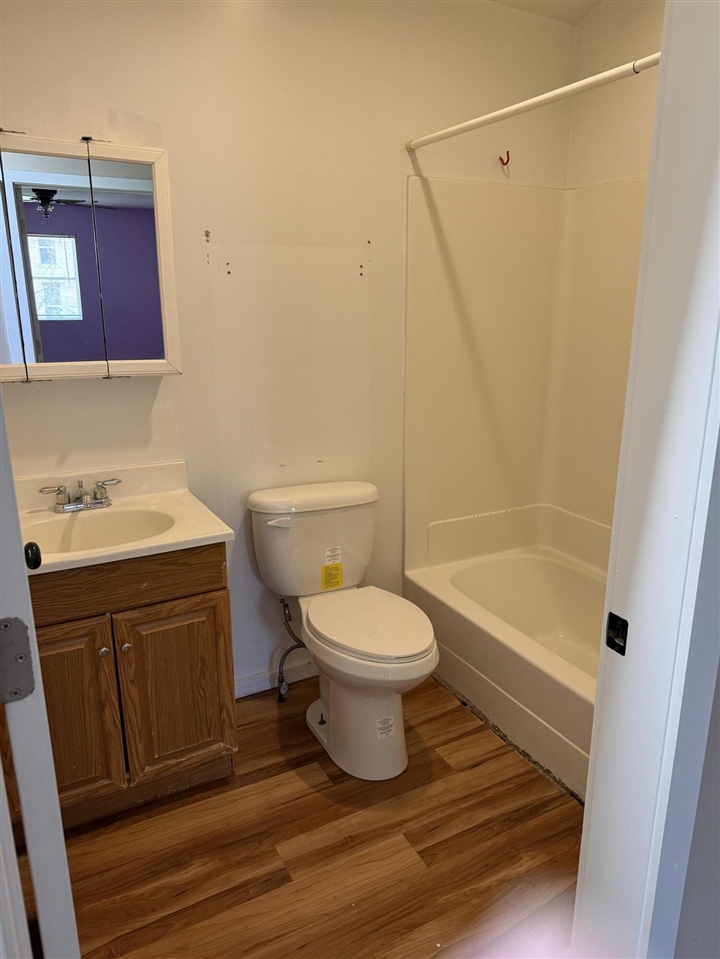 720 Ray Street, Kalamazoo, MI, 49048-1744