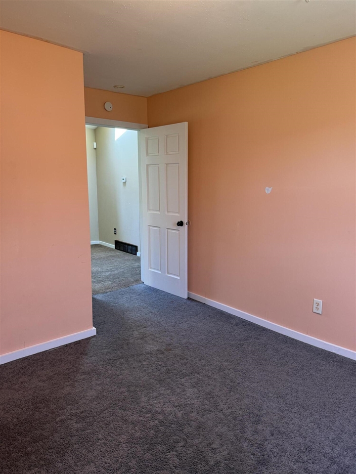 720 Ray Street, Kalamazoo, MI, 49048-1744