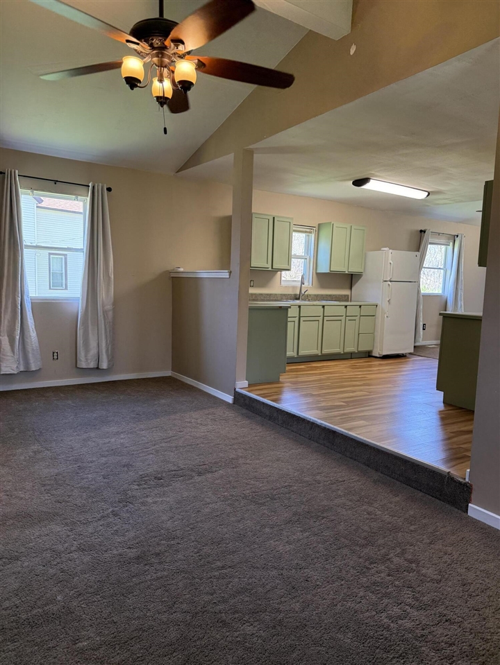 720 Ray Street, Kalamazoo, MI, 49048-1744