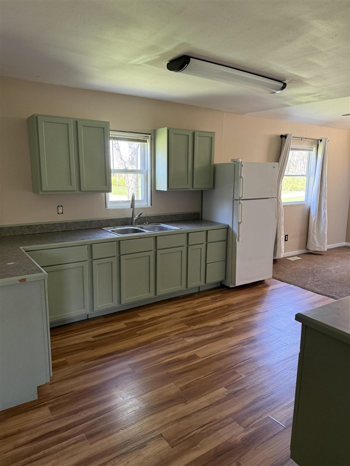 720 Ray Street, Kalamazoo, MI, 49048-1744