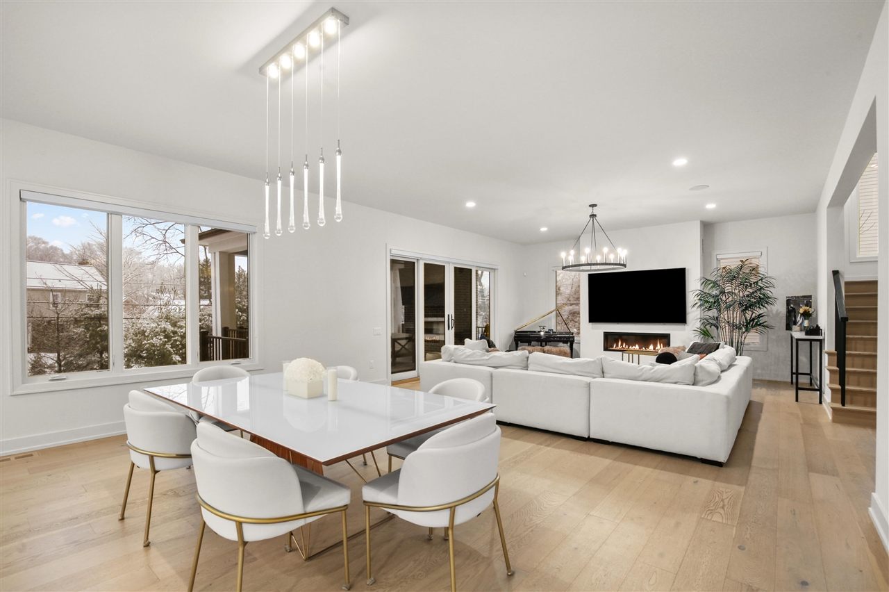 7303 Brookside Village Court, Bloomfield Hills, MI, 48301