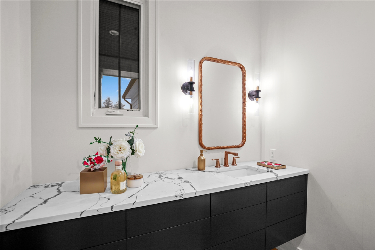 7303 Brookside Village Court, Bloomfield Hills, MI, 48301