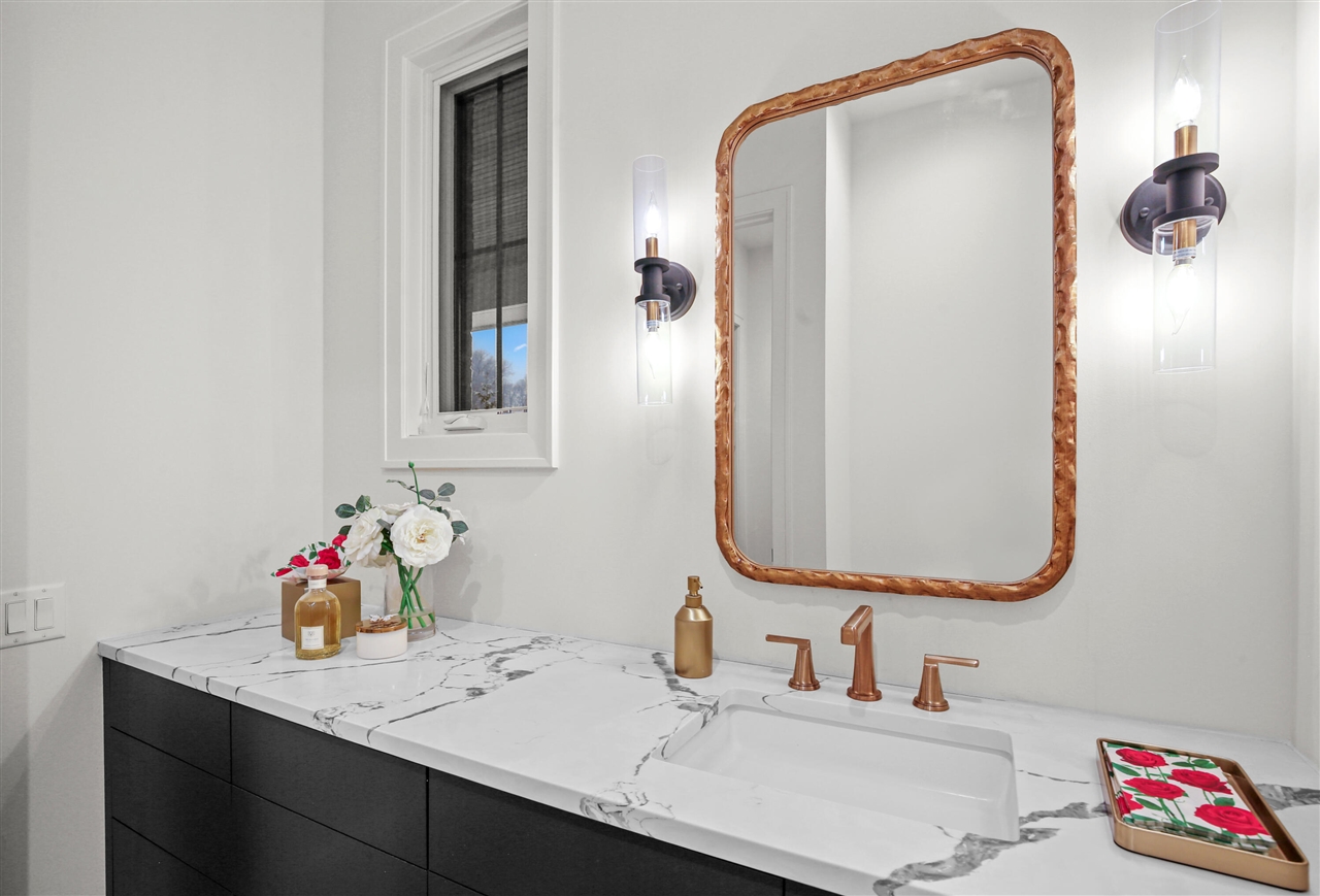 7303 Brookside Village Court, Bloomfield Hills, MI, 48301