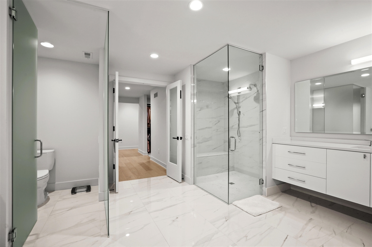 7303 Brookside Village Court, Bloomfield Hills, MI, 48301