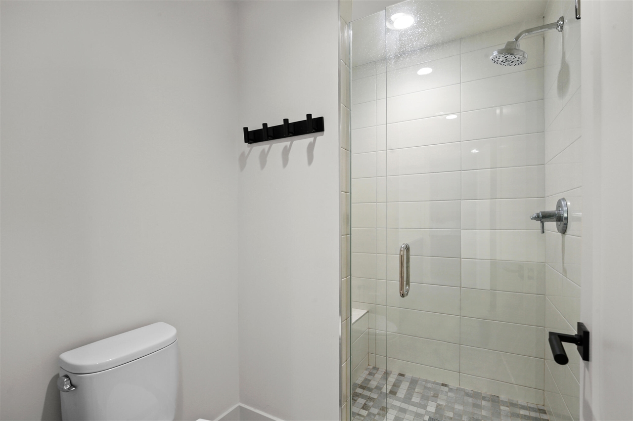 7303 Brookside Village Court, Bloomfield Hills, MI, 48301