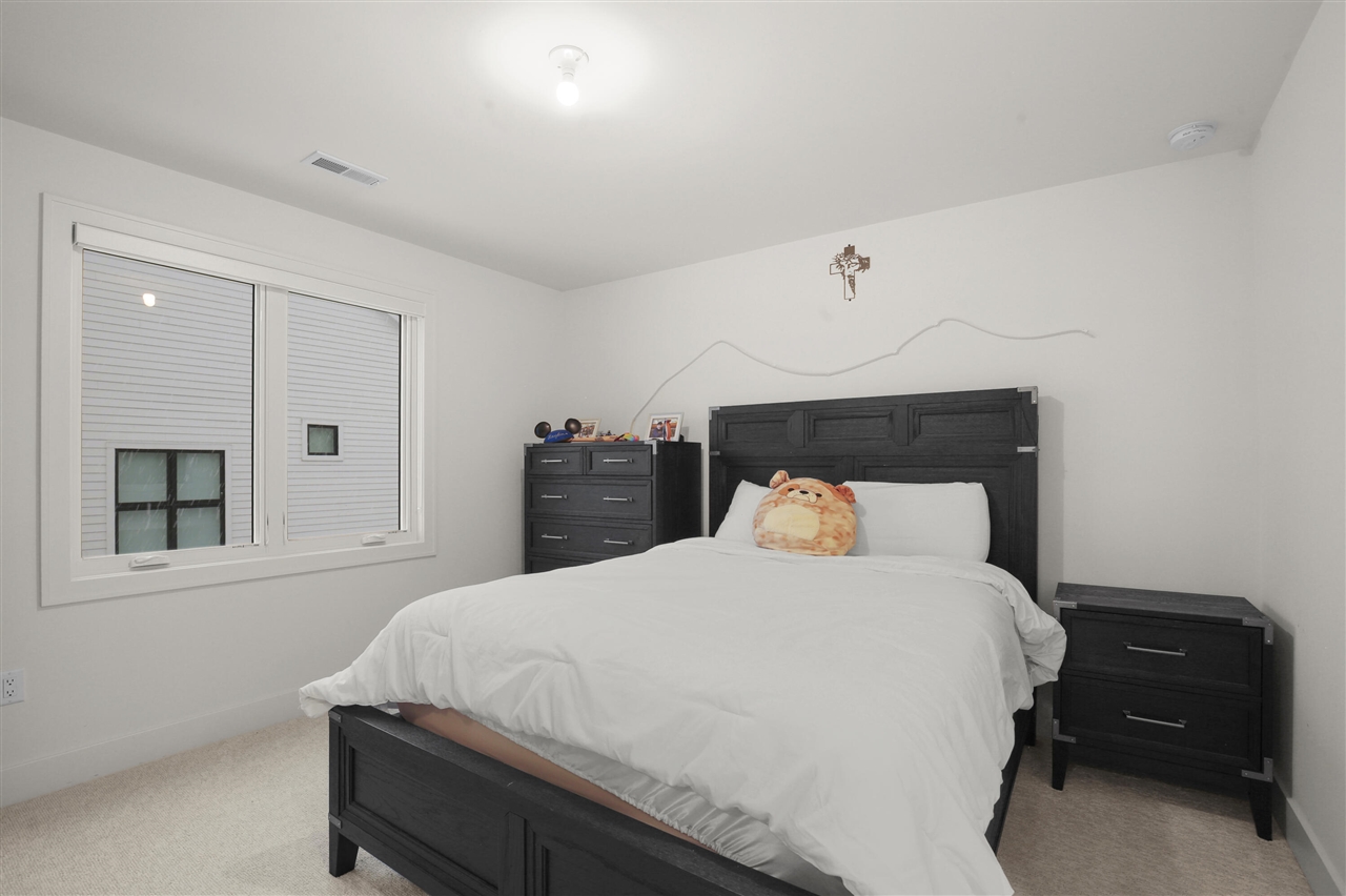 7303 Brookside Village Court, Bloomfield Hills, MI, 48301