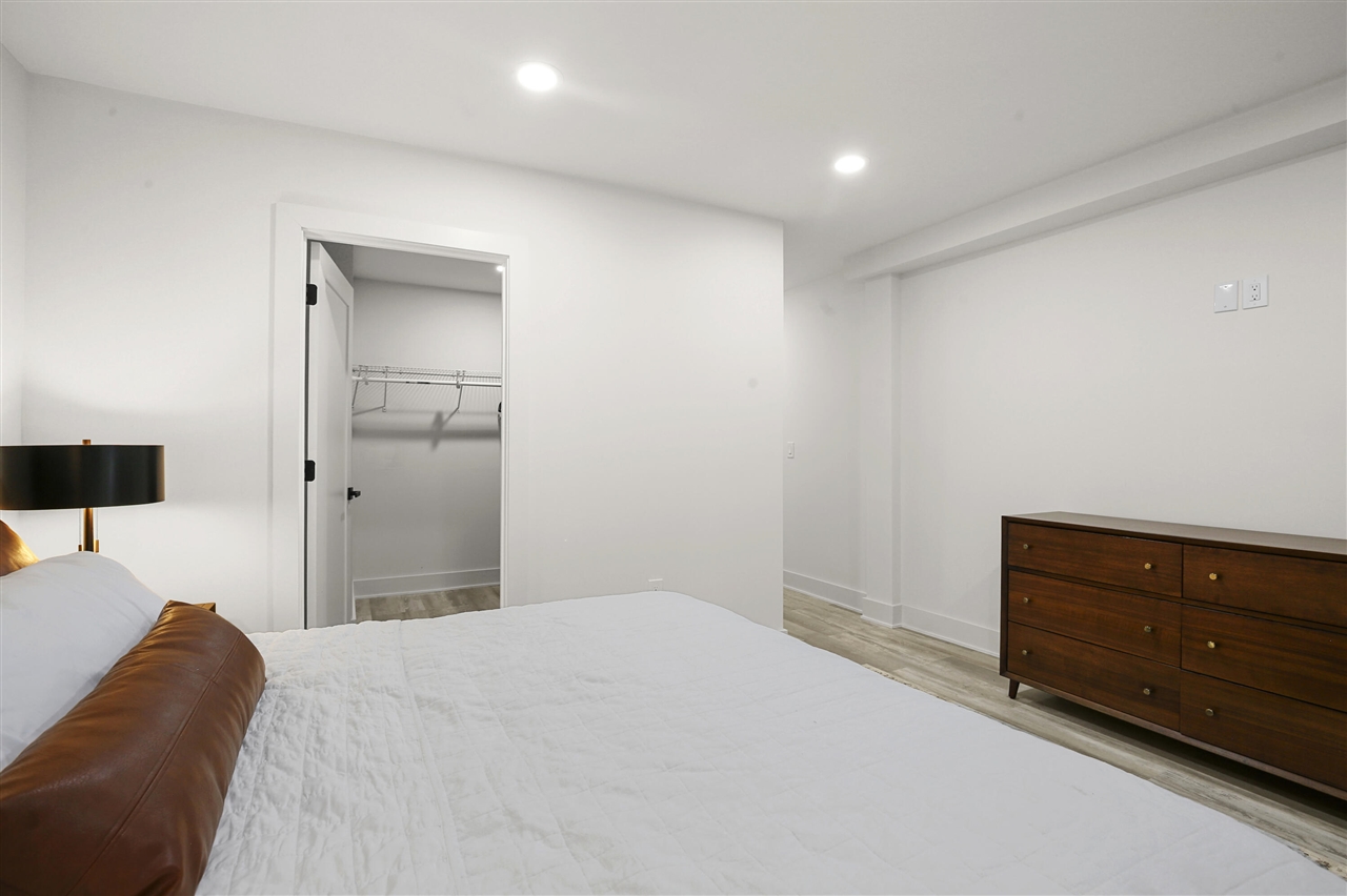 7303 Brookside Village Court, Bloomfield Hills, MI, 48301