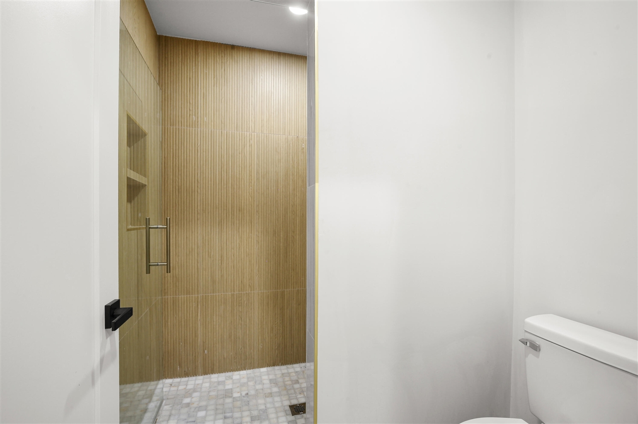 7303 Brookside Village Court, Bloomfield Hills, MI, 48301