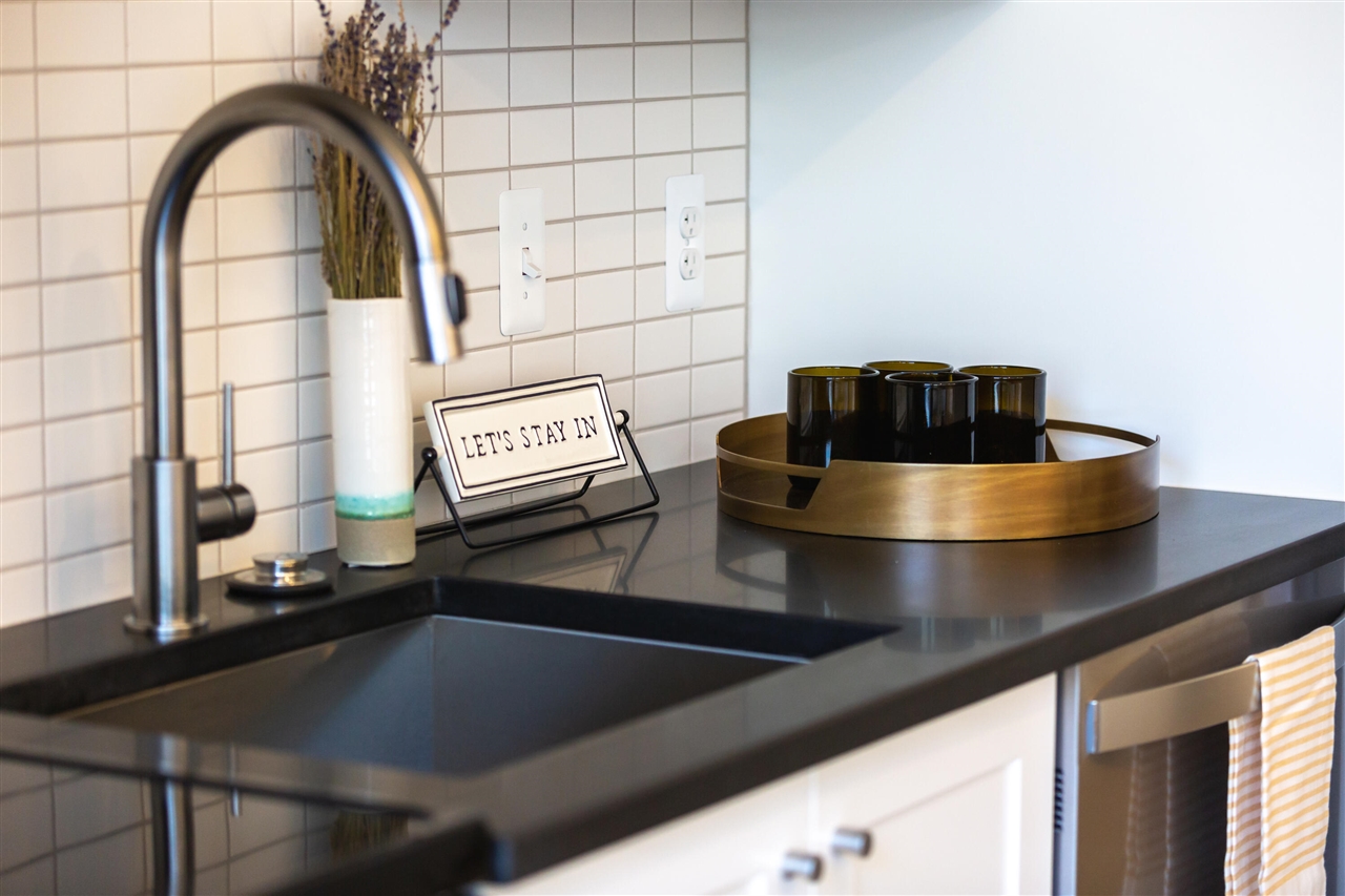 1150 Griswold Street, Detroit, MI, 48226