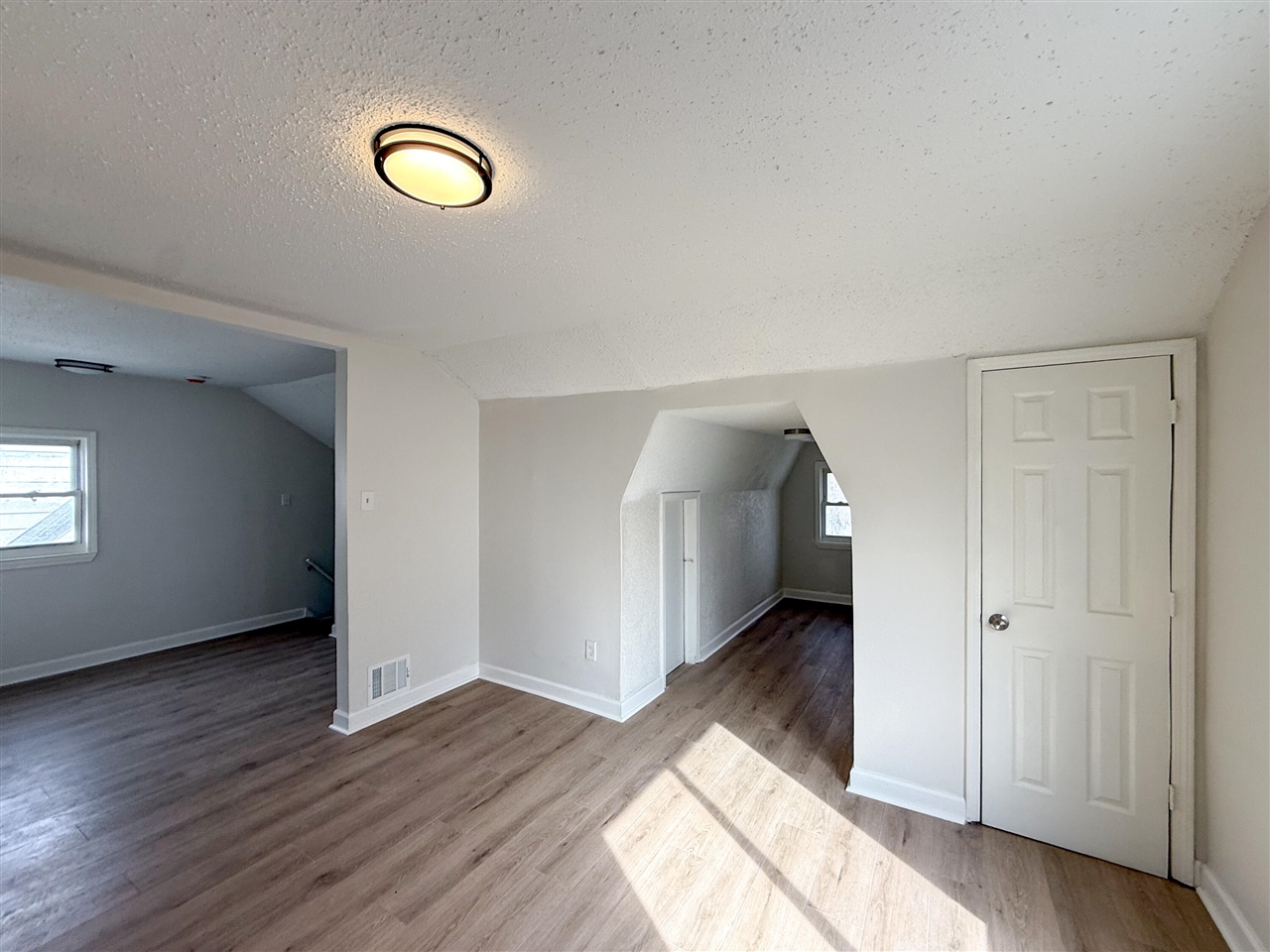 16595 Ardmore Street photo 20