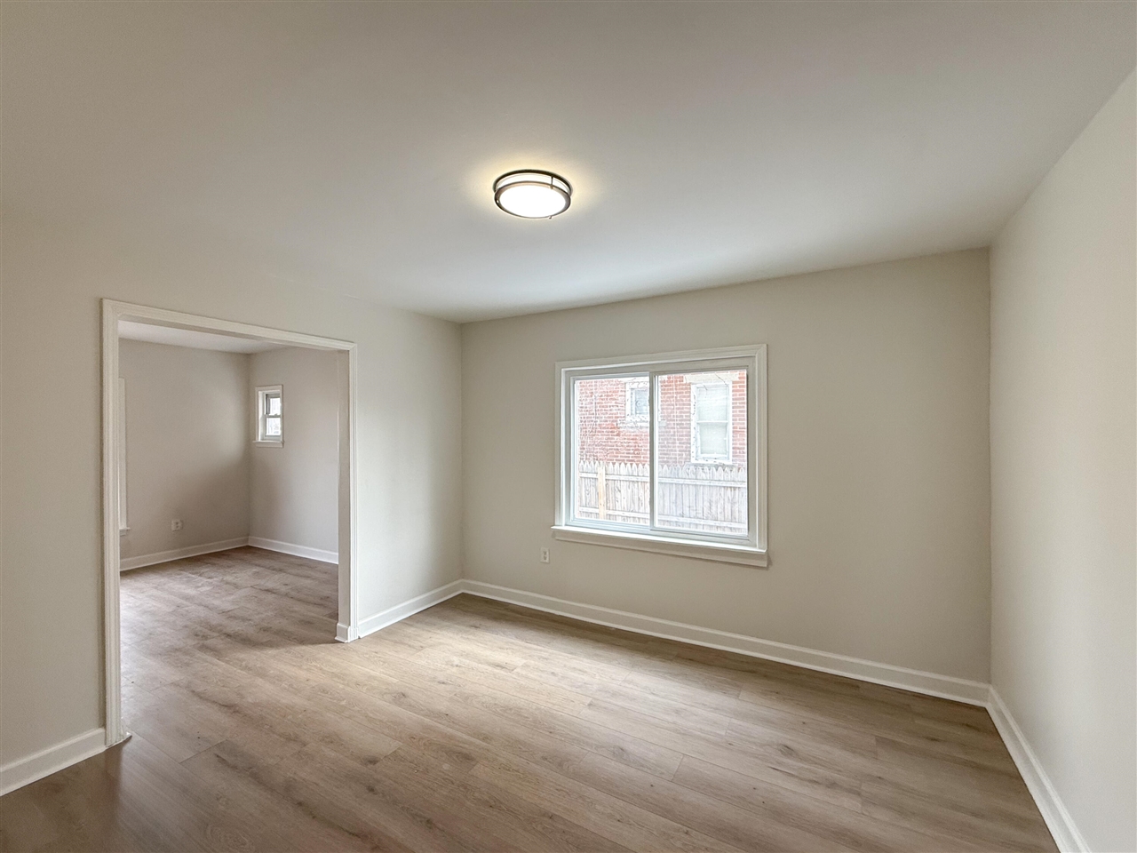 16595 Ardmore Street photo 4