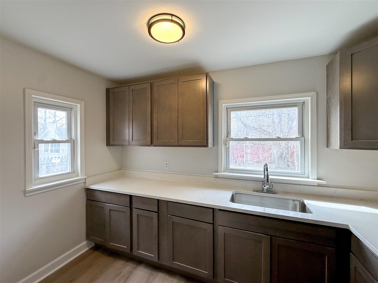 16595 Ardmore Street photo 7