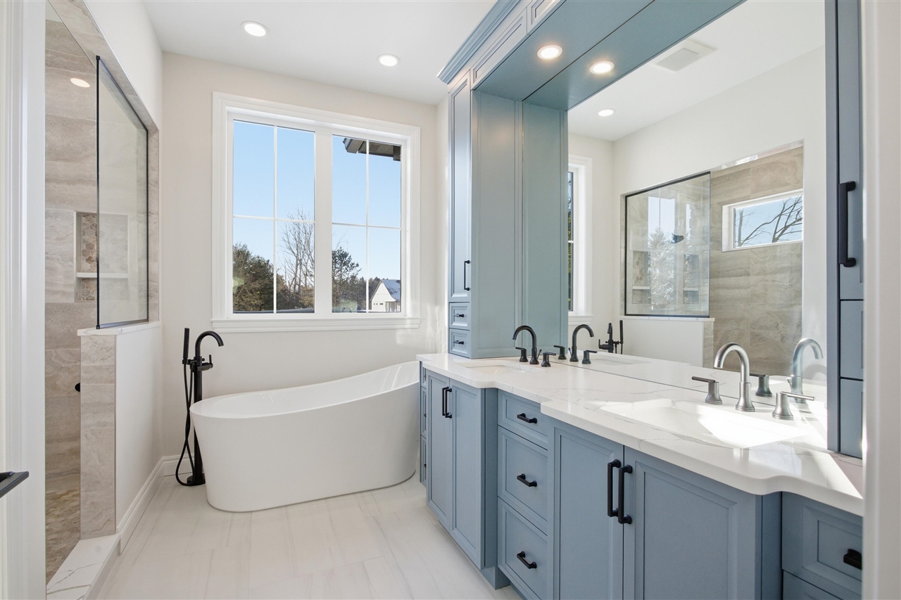 69166 Slating Lane, Bruce, MI, 48065-4148