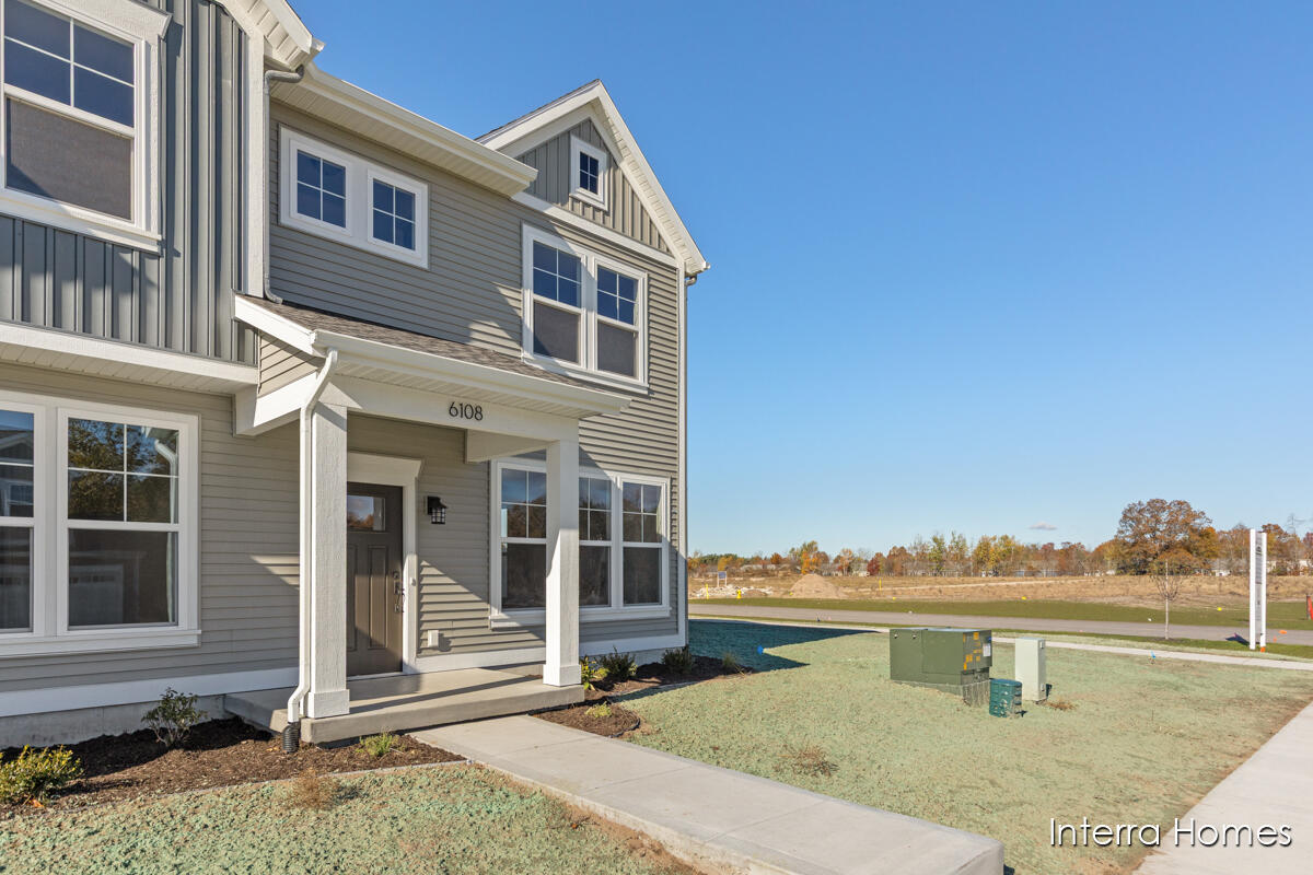 Homes for sale in Spring Lake, MI | 6108 Stahl Dr #13, Spring Lake, MI 49456 | MLS# 70512799