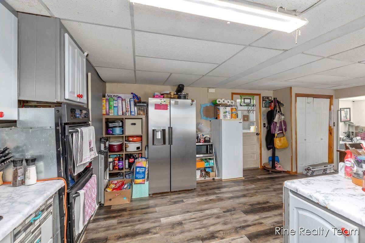 321 E Fenton Street, Union City, MI, 49094-1114