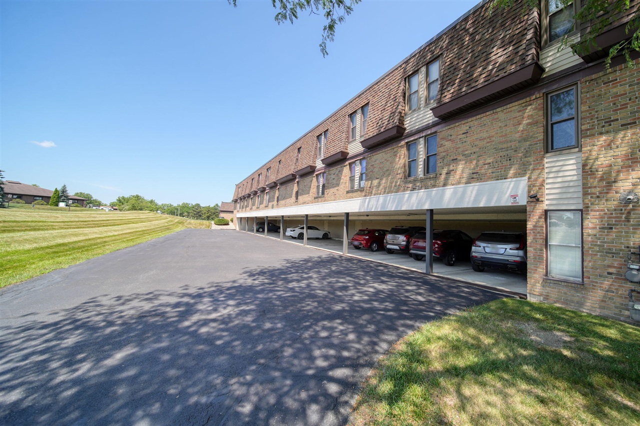  UNIT 201E, Adrian, MI, 49221