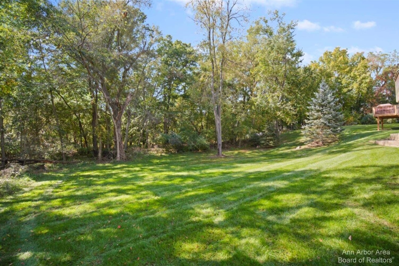 214 Glenwood Circle, Manchester, MI, 48158-8586