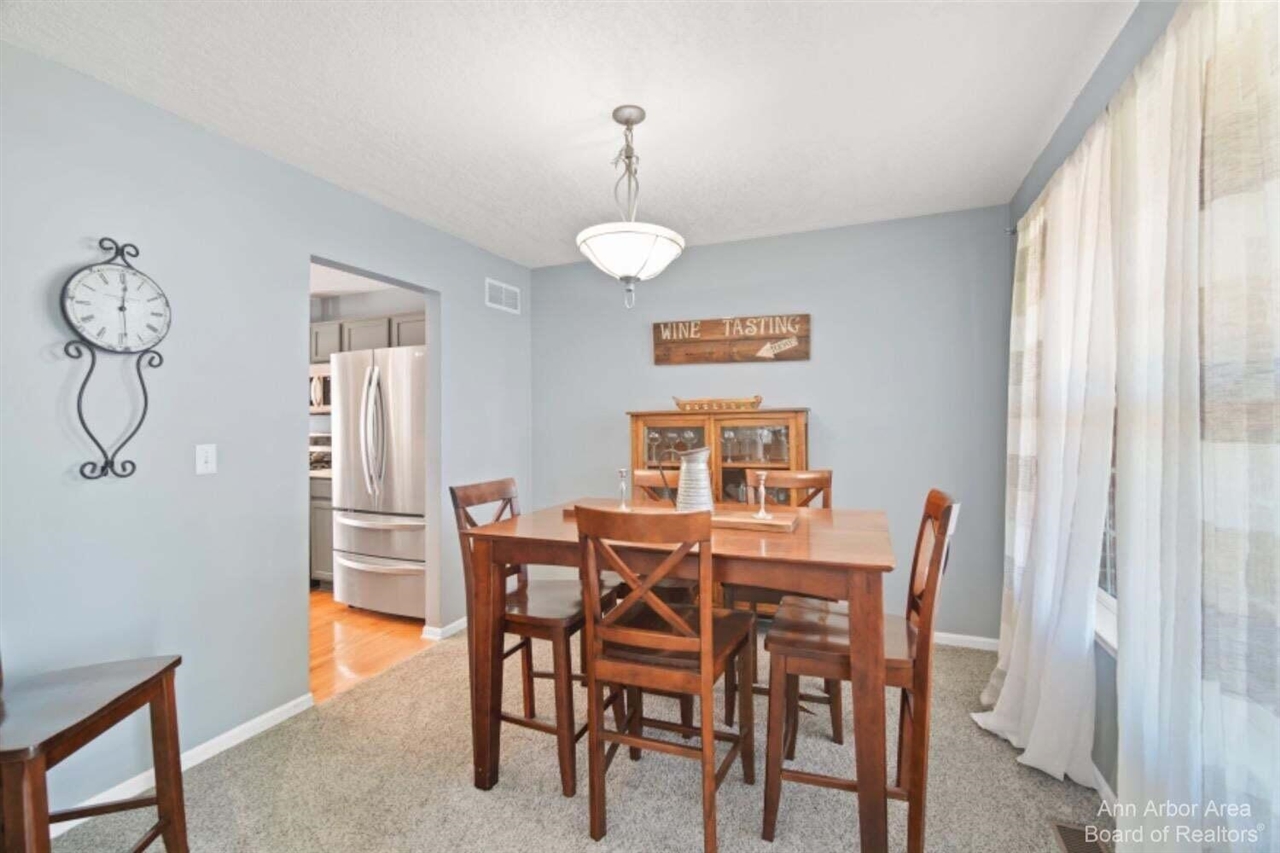 214 Glenwood Circle, Manchester, MI, 48158-8586