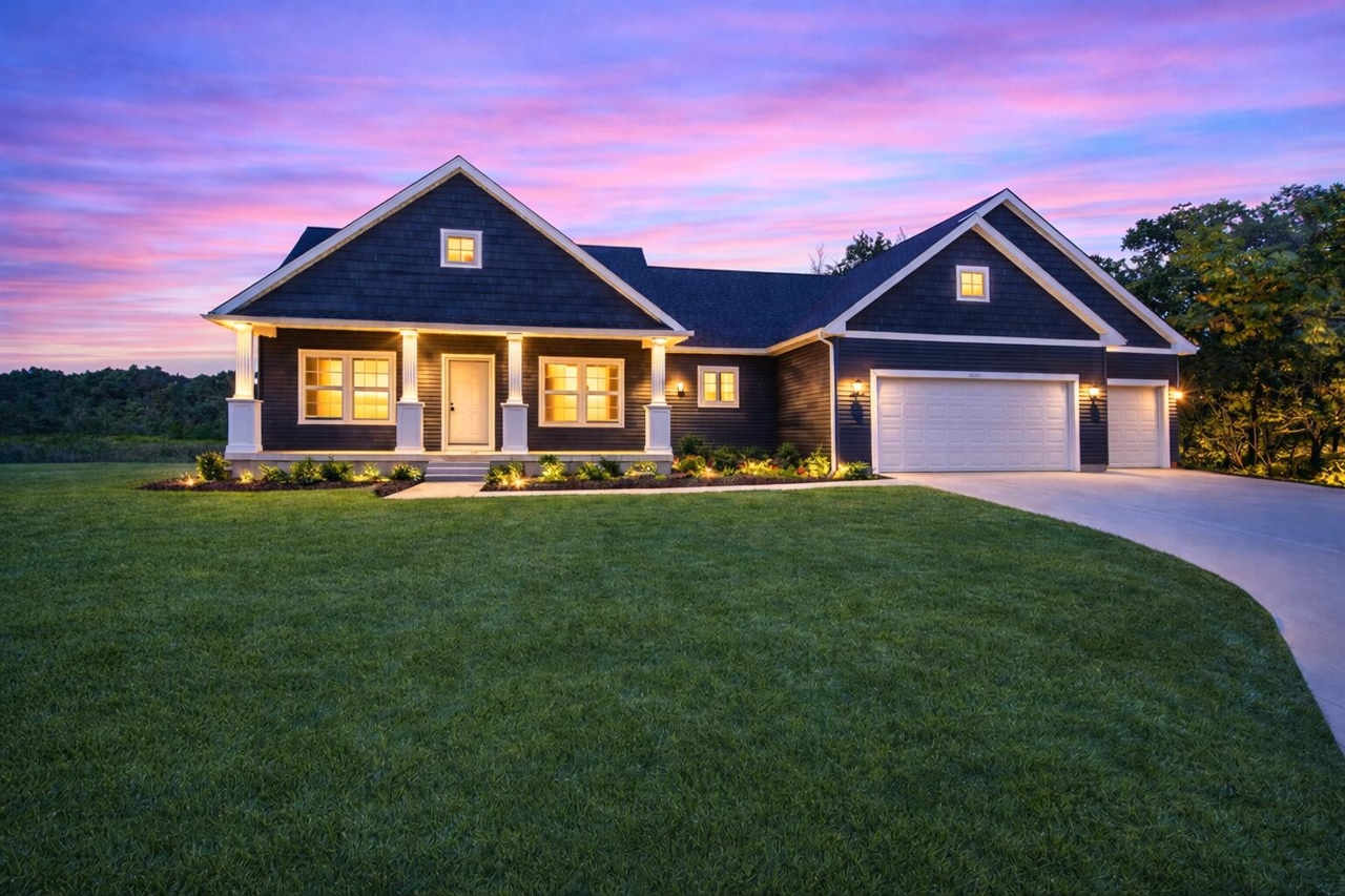 5033 Ikram Oaks Drive, Jackson, MI, 49201