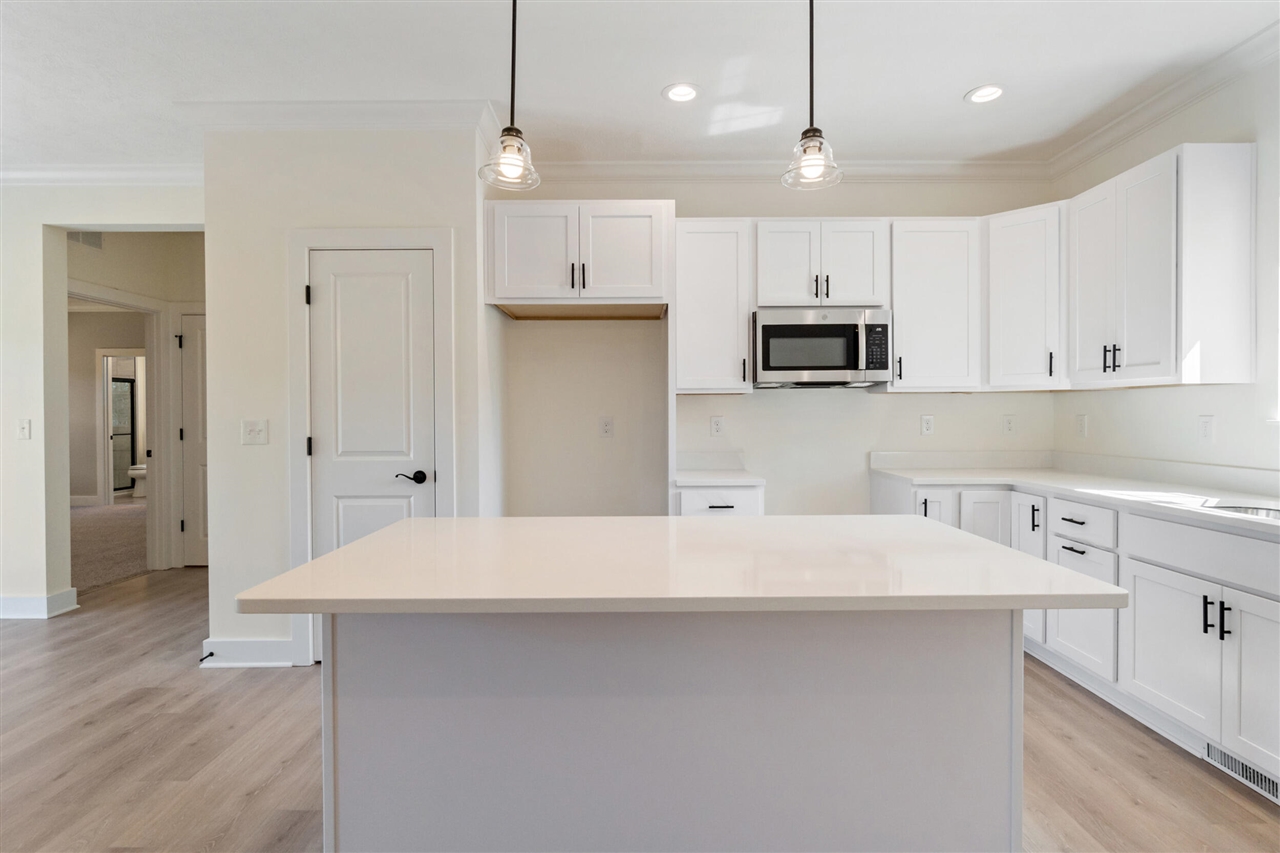 5033 Ikram Oaks Drive, Jackson, MI, 49201