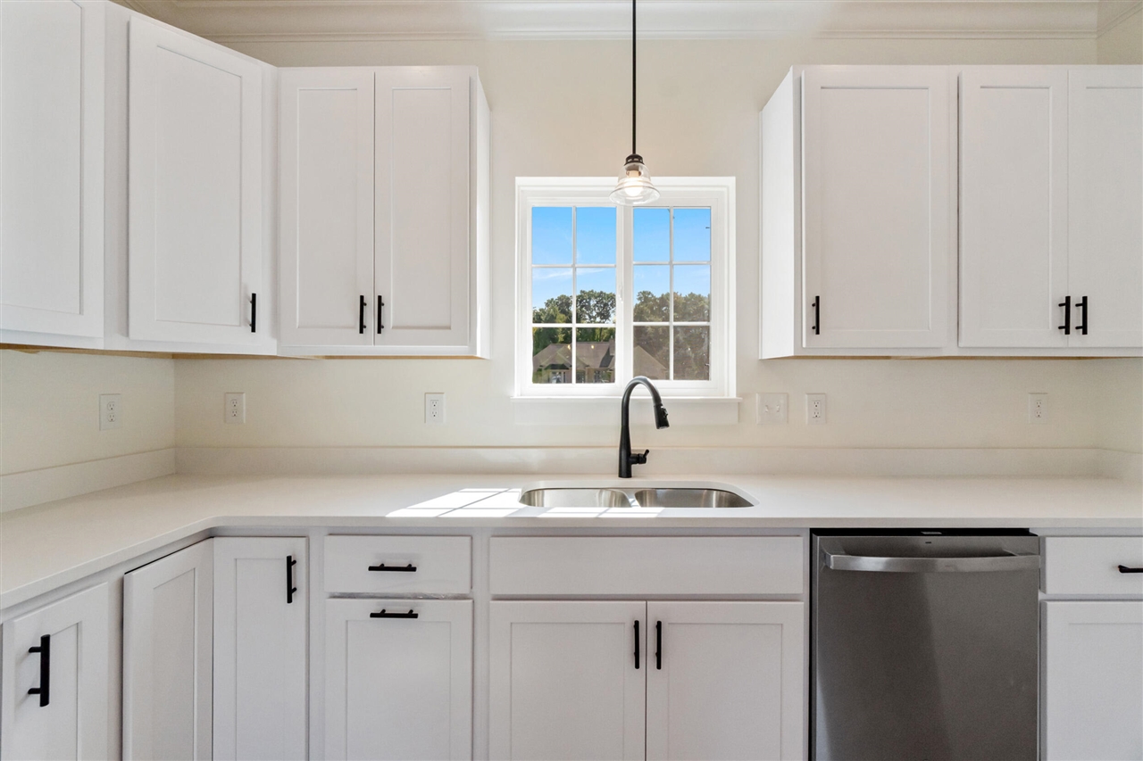 5033 Ikram Oaks Drive, Jackson, MI, 49201