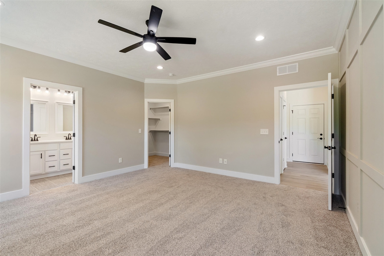 5033 Ikram Oaks Drive, Jackson, MI, 49201