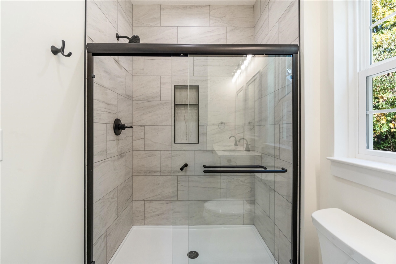 5033 Ikram Oaks Drive, Jackson, MI, 49201