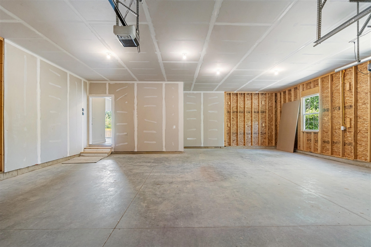 5033 Ikram Oaks Drive, Jackson, MI, 49201