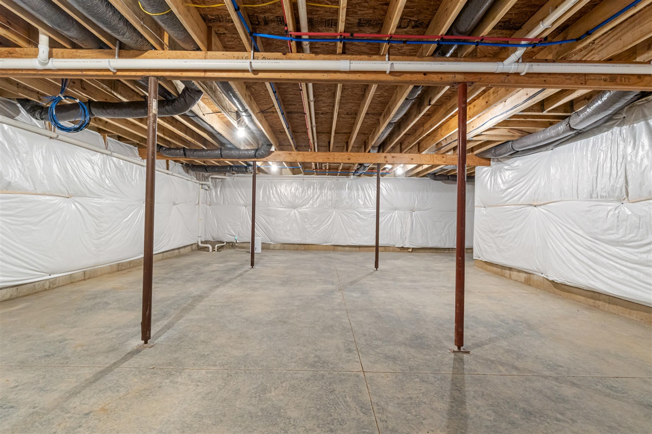 5033 Ikram Oaks Drive, Jackson, MI, 49201