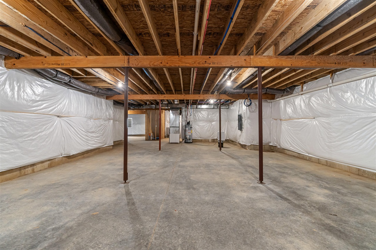 5033 Ikram Oaks Drive, Jackson, MI, 49201