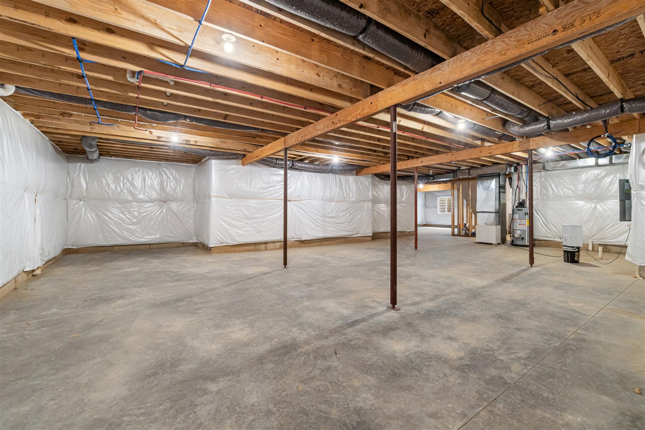 5033 Ikram Oaks Drive, Jackson, MI, 49201