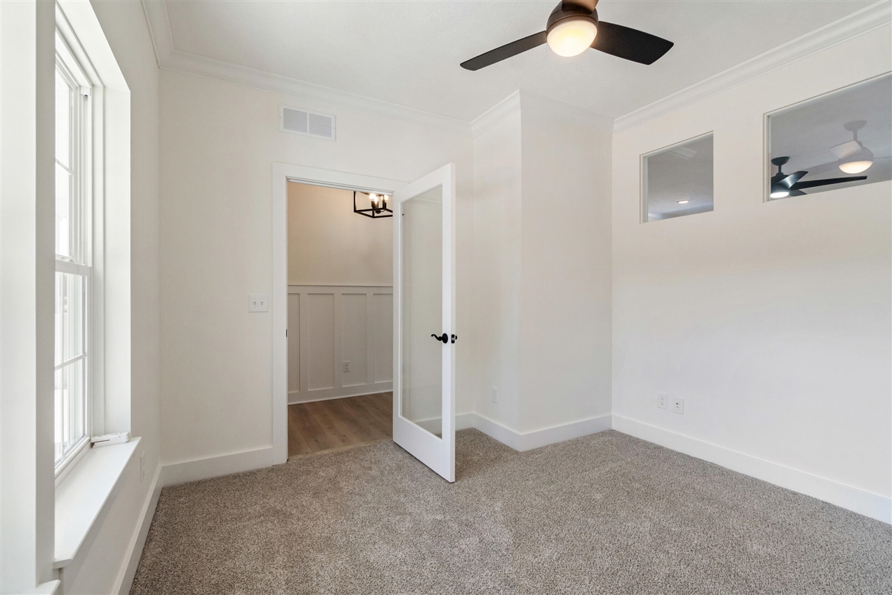 5033 Ikram Oaks Drive, Jackson, MI, 49201