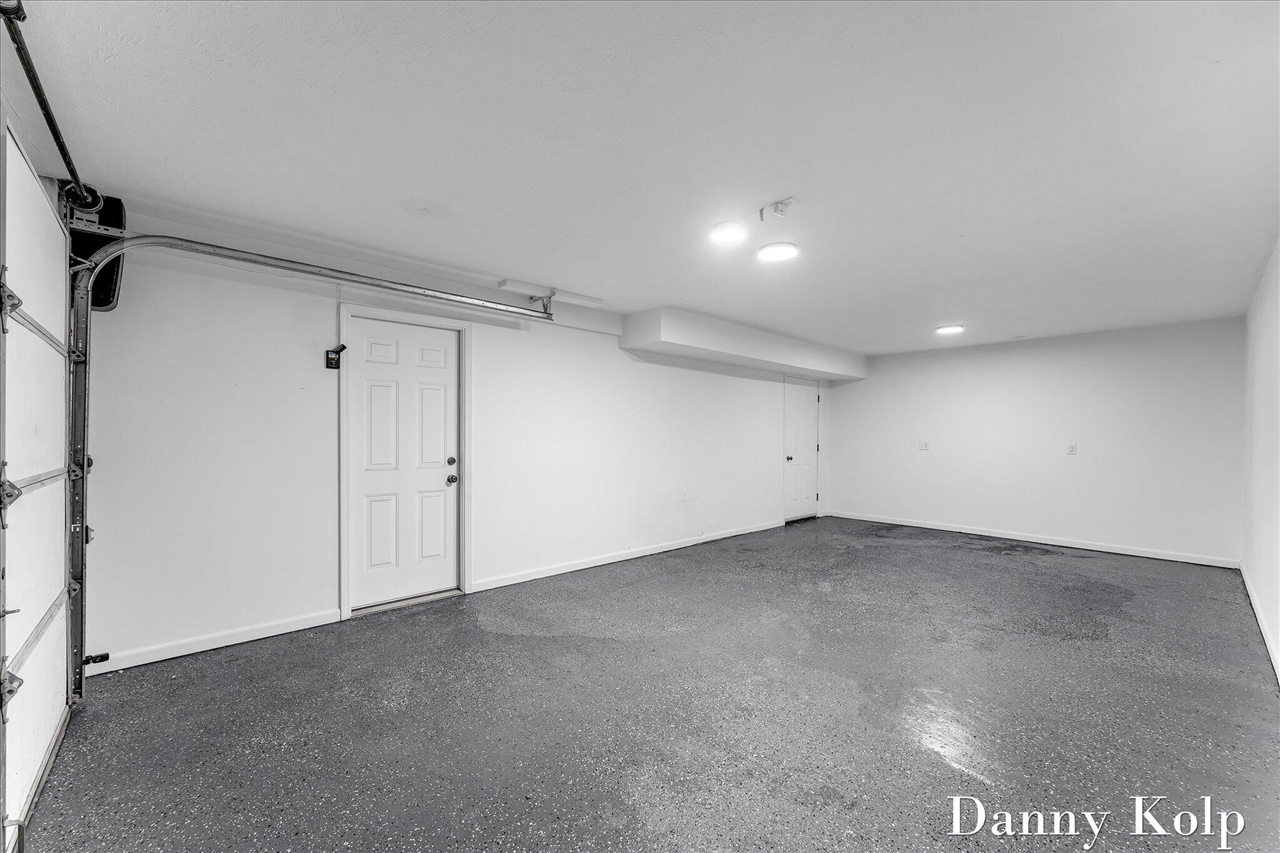 2687 Dunnigan Avenue, Grand Rapids, MI, 49525-9624