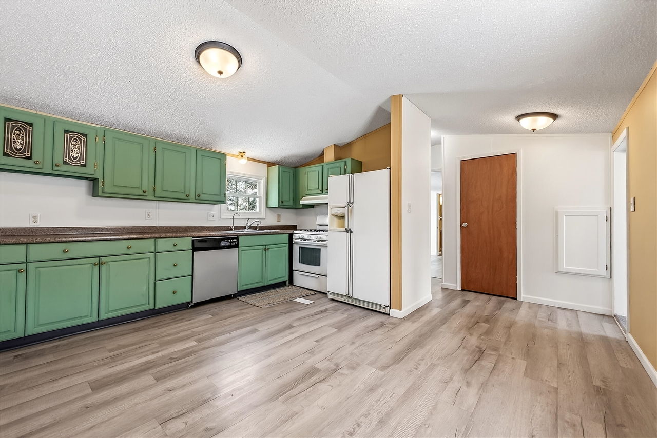 55 E Wilke Road, Rothbury, MI, 49452-8081