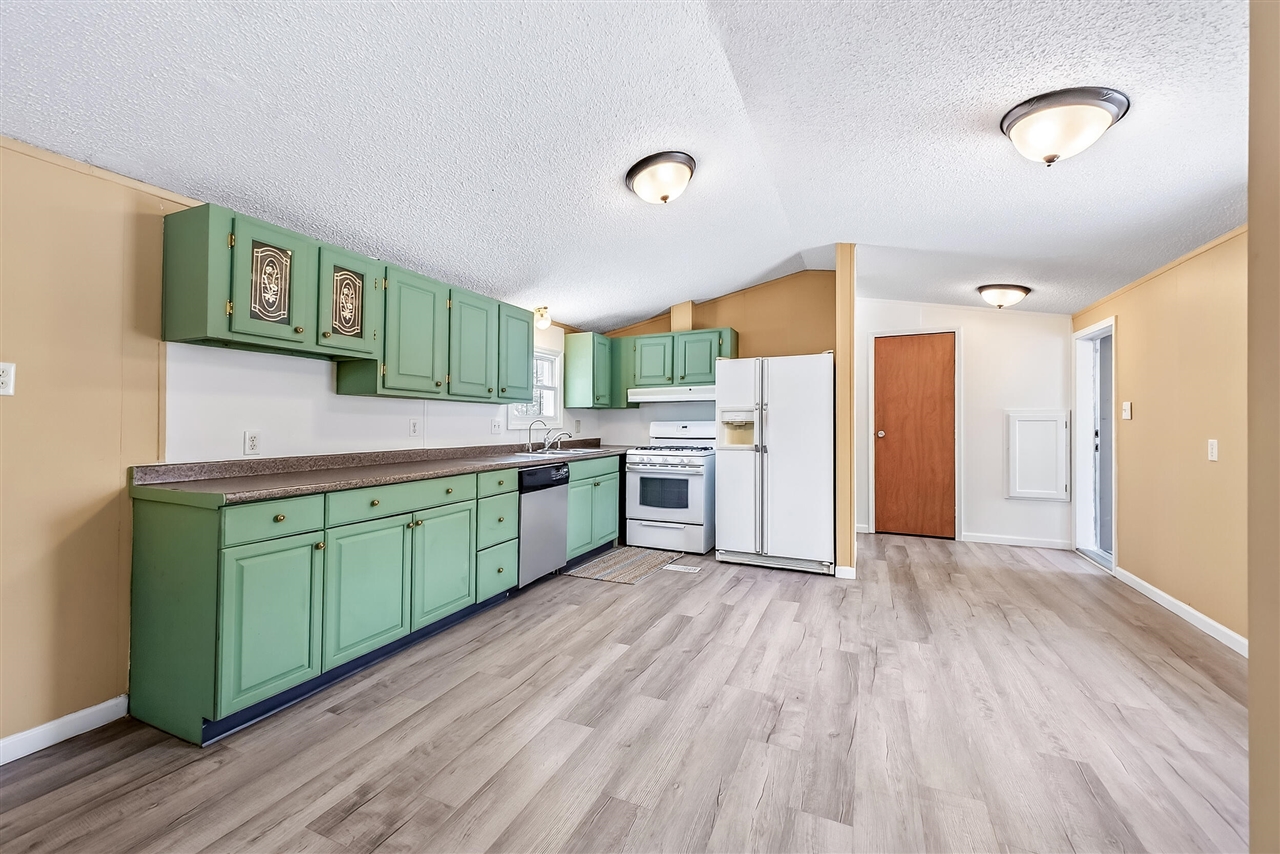 55 E Wilke Road, Rothbury, MI, 49452-8081