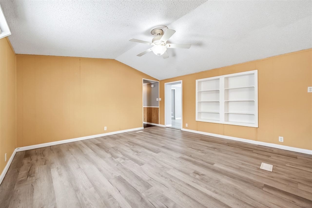 55 E Wilke Road, Rothbury, MI, 49452-8081