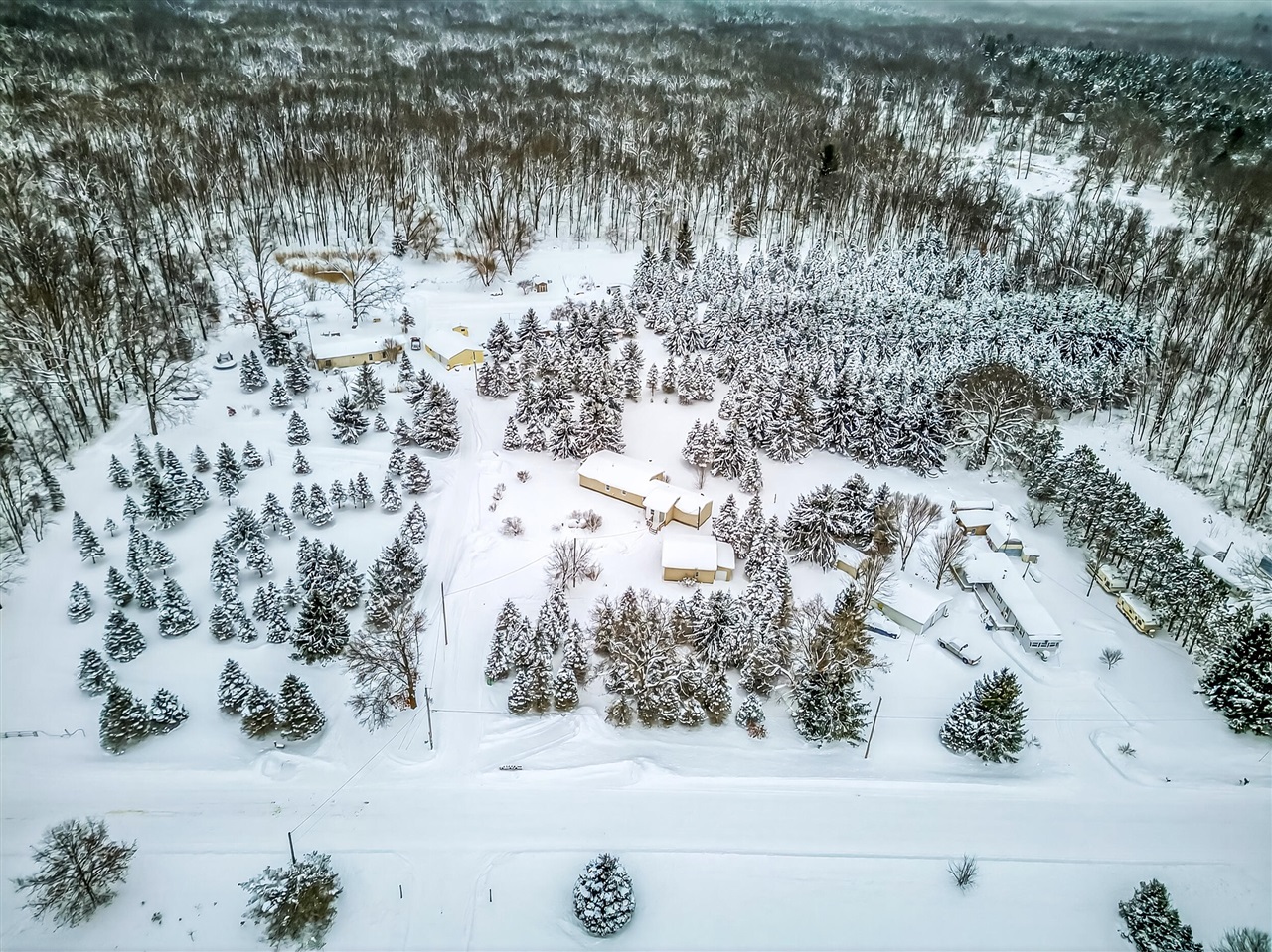 55 E Wilke Road, Rothbury, MI, 49452-8081