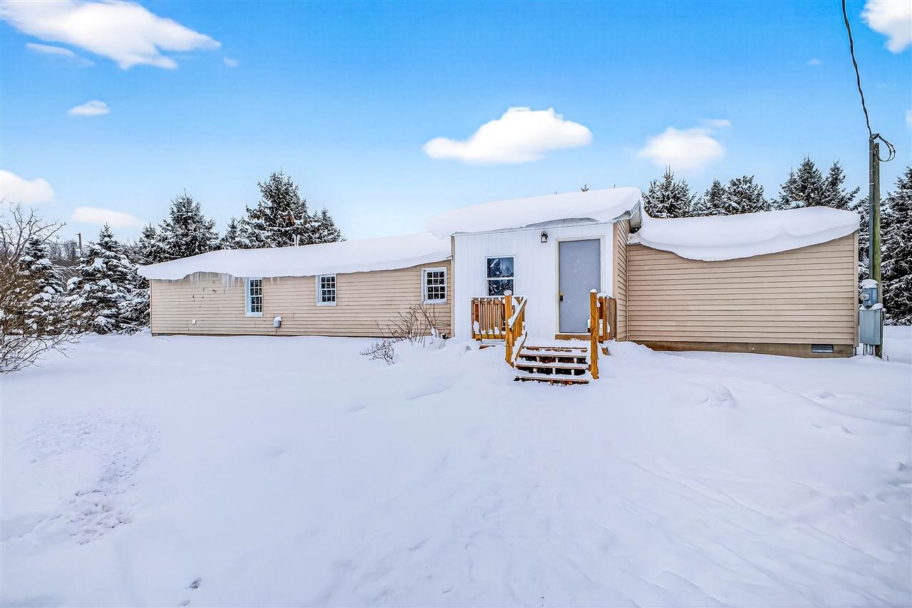 55 E Wilke Road, Rothbury, MI, 49452-8081