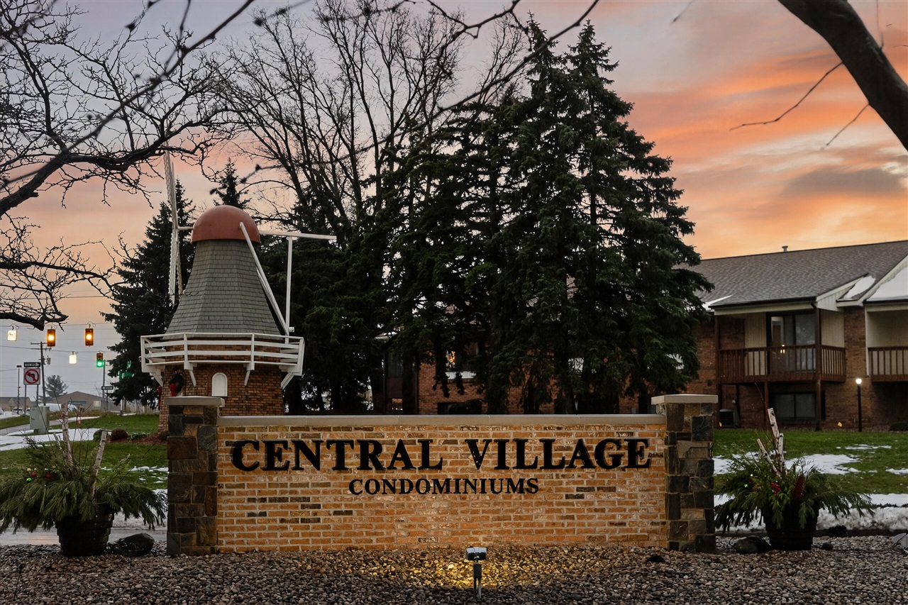  UNIT 19, Holland, MI, 49423