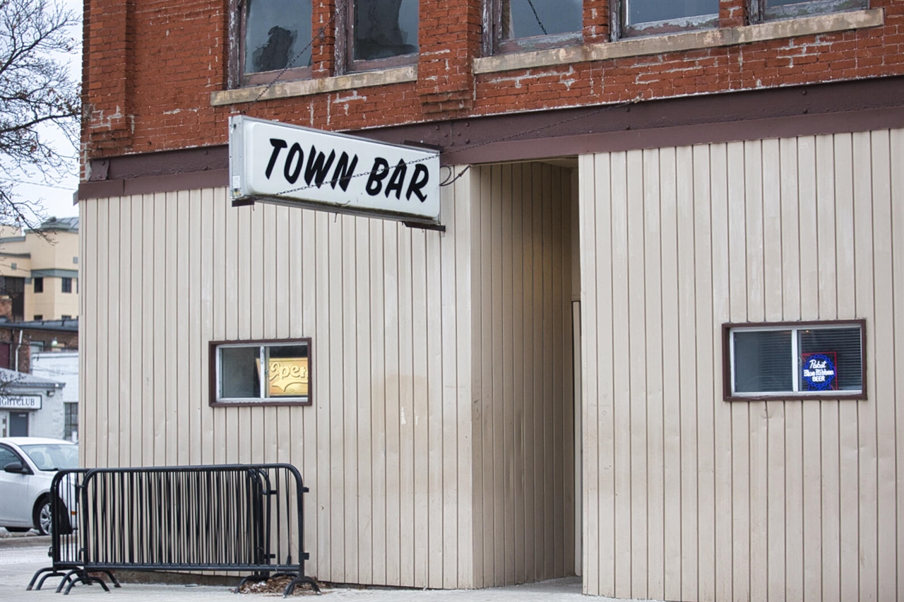 121 E Cortland Street, Jackson, MI, 49201