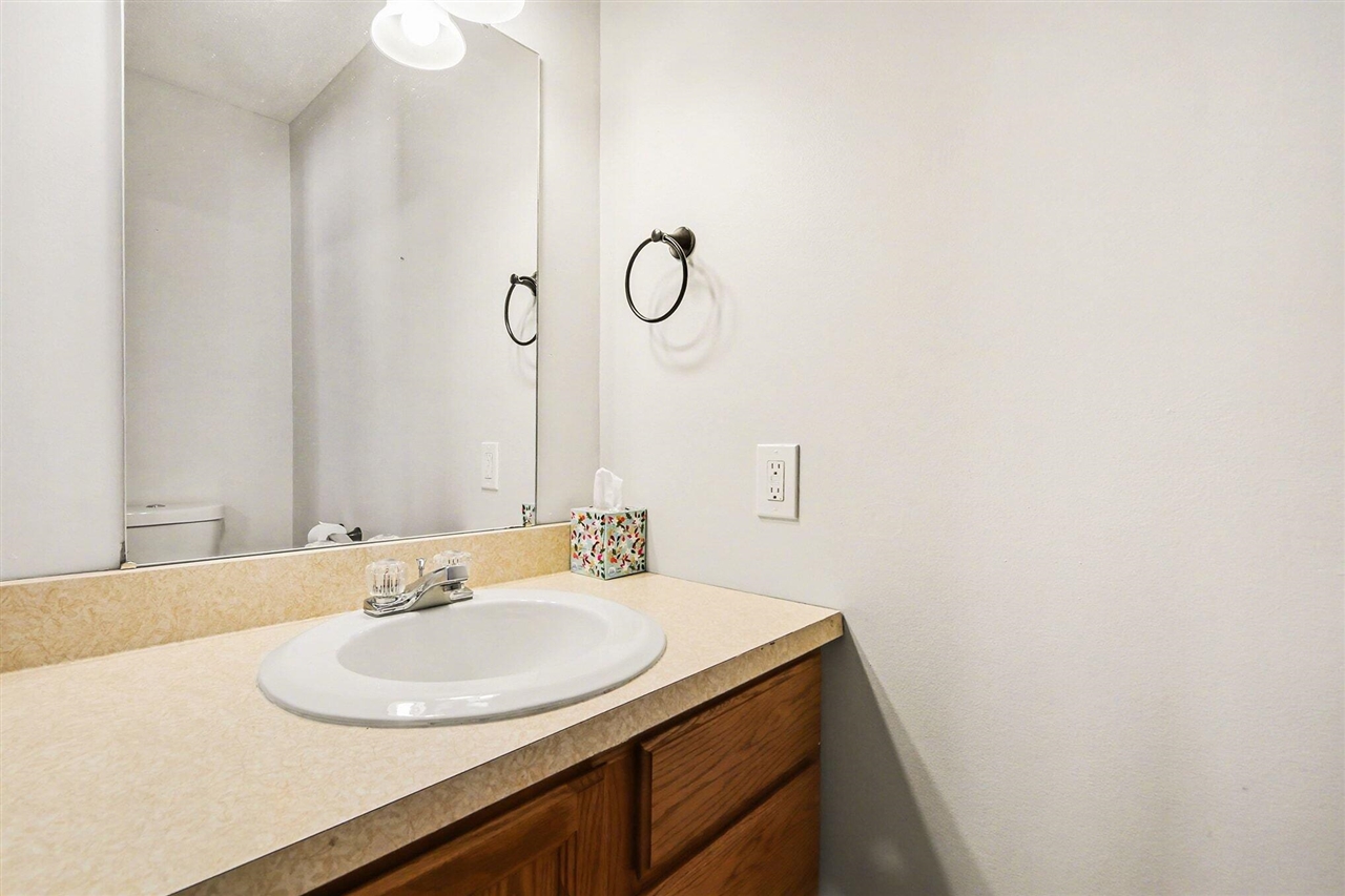 Homes for sale in Grand Rapids, MI | 60 Carriage Ln, Grand Rapids, MI 49548 | MLS# 70512928