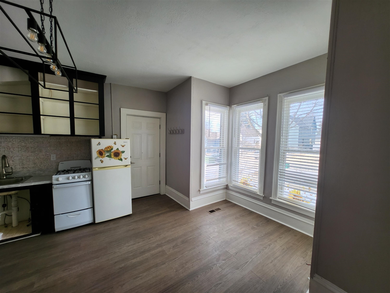 624 Michigan Street, Petoskey, MI, 49770-4610