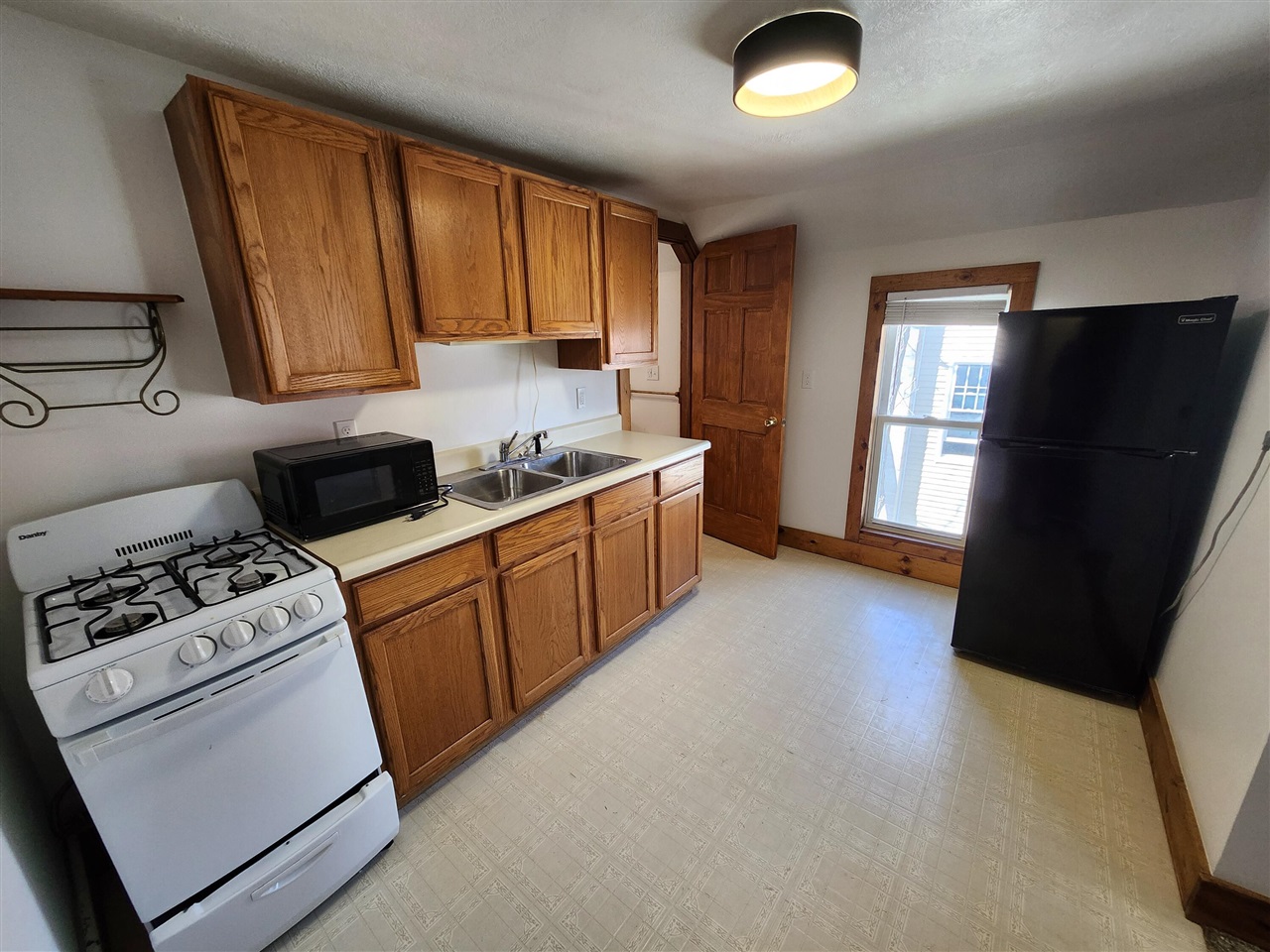 624 Michigan Street, Petoskey, MI, 49770-4610